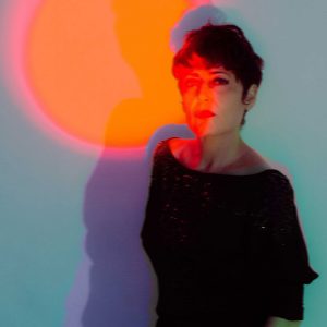 Charo Espín Iluminados musica indie